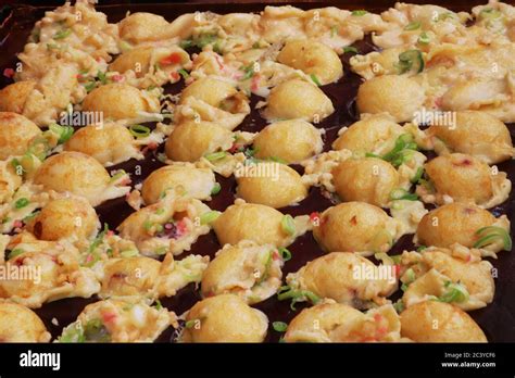 Takoyaki - Japanese popular food (special. Osaka Stock Photo - Alamy