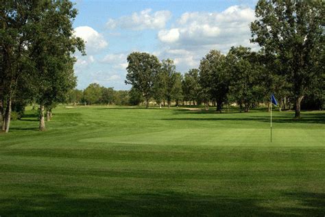 Photo Gallery - Oakwood Golf Course & Campground