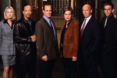 See The Original Cast of 'Law & Order: SVU': Then and Now