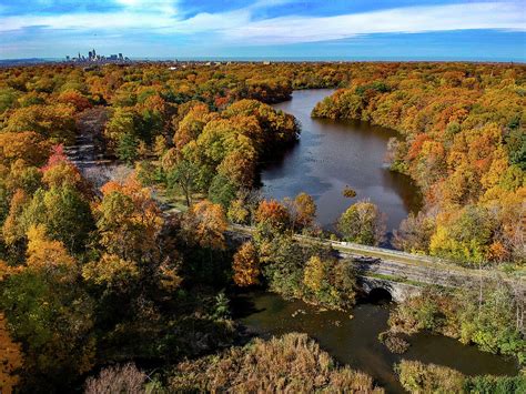 Shaker Lakes Park and Downtown Cleveland Photograph by Linas Muliolis ...