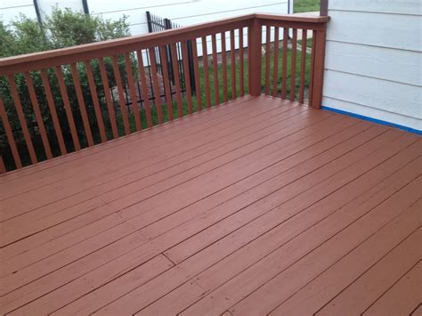 Handy in KS: Behr Deckover Review