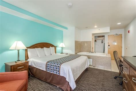 Pacifica Beach Hotel Pacifica, California, US - Reservations.com