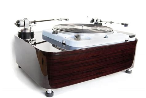 Vintage Turntables for Sale - Monoment Vintage Turntables