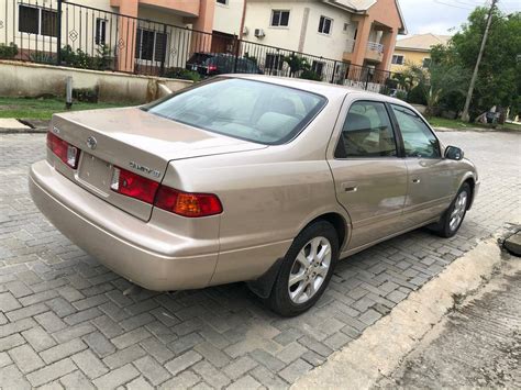 2001 Toyota Camry LE - Autos - Nigeria