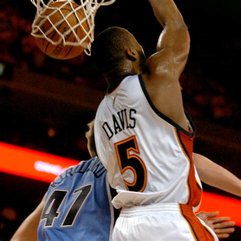 Baron Davis Dunk