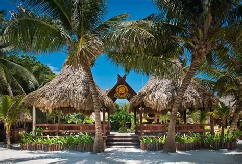 Top-rated Luxury Hotels in Belize - Best of the Best 2023