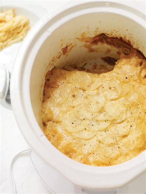 Slow cooker Scalloped Potatoes: A simpler approach to this classic ...