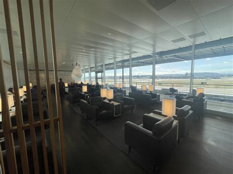 Review: Swiss Business Class Lounge Zurich - Nonstop Points