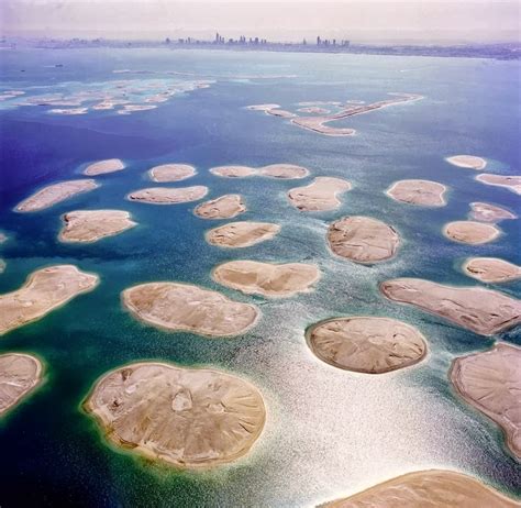 Dubai's Enormous “The World” Artificial Archipelago | Amusing Planet