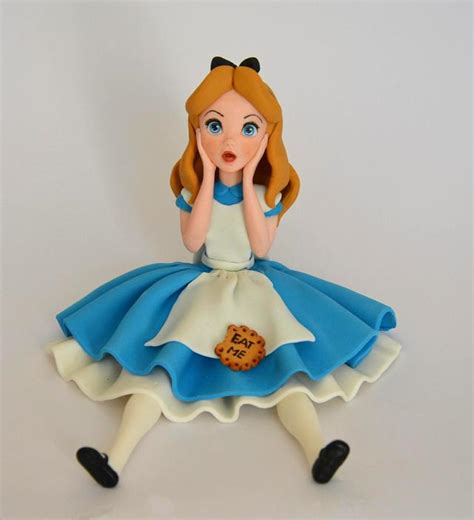 Alice in Wonderland fondant cake toppers - Decorated Cake - CakesDecor