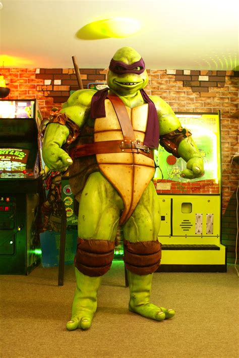 Deluxe Turtle Costumes From The Prop Shop! - Teenage Mutant Ninja ...