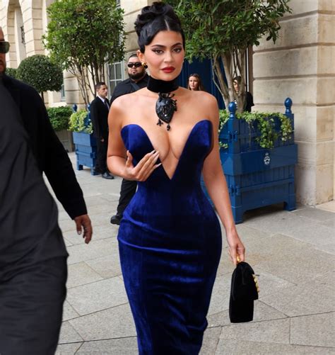 Kylie Jenner's Blue Schiaparelli Dress at Paris Fashion Week | POPSUGAR Fashion