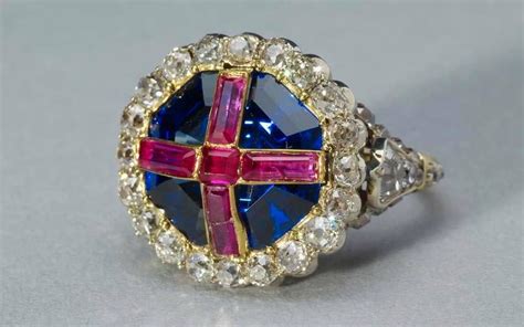 Pin by Alexander von Gerich on FAST | British crown jewels, Royal ...