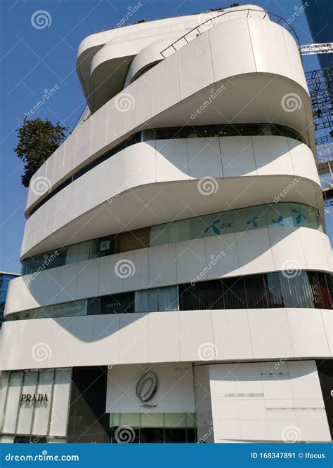 Helix Quarter at EmQuartier Editorial Photo - Image of landmark, outside: 168347891