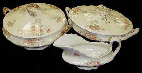 Seneca by the Homer Laughlin China Company