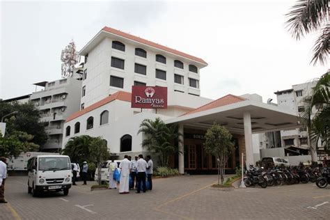 RAMYAS HOTEL WILLIAMS ROAD TIRUCHIRAPPALLI - Hotel Reviews, Room Booking Rates, Address ...