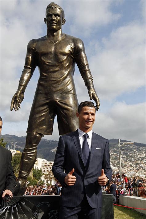 Cristiano Ronaldo is Honored with Bronze Statue – The Fashionisto