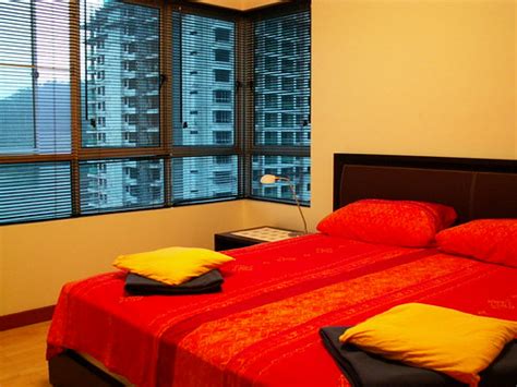 Expat Malaysia - Bedroom Mont Kiara condo, Kuala Lumpur, M… | Flickr