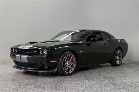 2016 Dodge Challenger | American Muscle CarZ