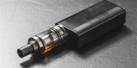 Best Vape Tanks : Reviews & Buyer’s Guide | VaporVanity