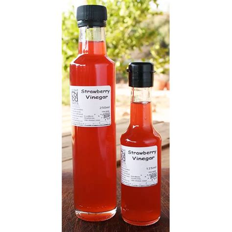 Strawberry vinegar - Buy from Wickedfood Earth's online store