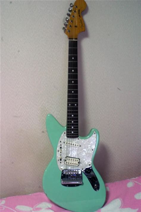 Fender Japan Jagstang | 7.2jt | Fender japan, Beautiful guitars, Guitar