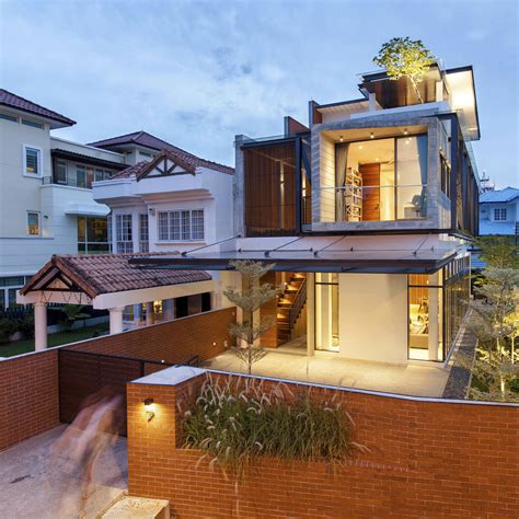 A Semi-Detached House In Singapore Connects To Its Environment ...