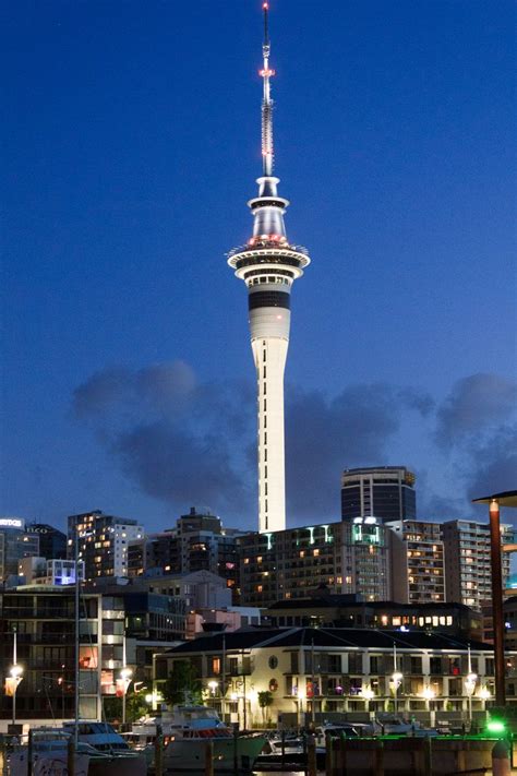 The Sky Tower, Auckland, New Zealand. The tallest building in the southern hemisphere | New ...