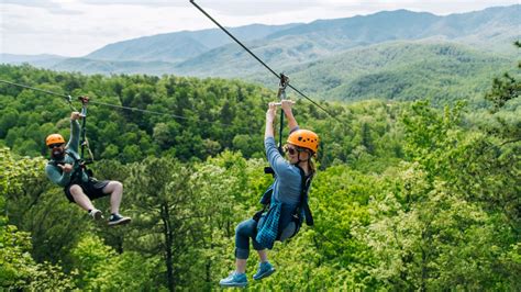 Pigeon Forge Zipline - CLIMB Works Smoky Mountains