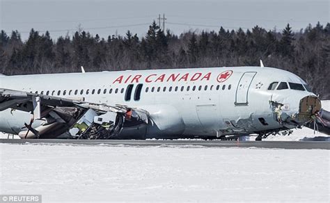 Air Canada passengers offered $5k in compensation after crash landing | Daily Mail Online