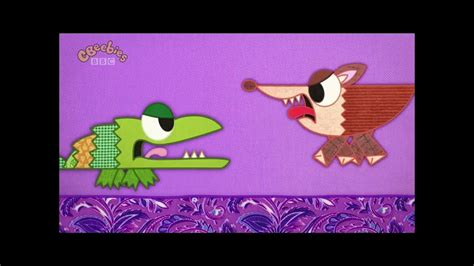 Patchwork pals crocodile - YouTube