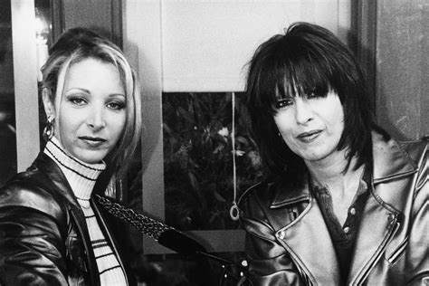 Flashback: Chrissie Hynde Covers ‘Angel of the Morning’ on ‘Friends ...