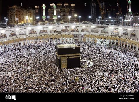 The Great Mosque and inside its courtyard, the "kaaba" cube, in rare ...