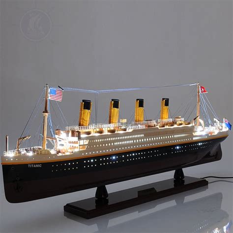 Handcrafted Titanic Model Ship With Lights | SHOPTELI