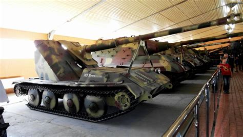 Waffentrager 88mm PAK-43 (Ardelt) at the Kubinka Tank Museum, Russia ...