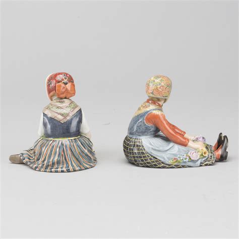 A set of two Royal Copenhagen porcelain figurines, early 20th century. - Bukowskis