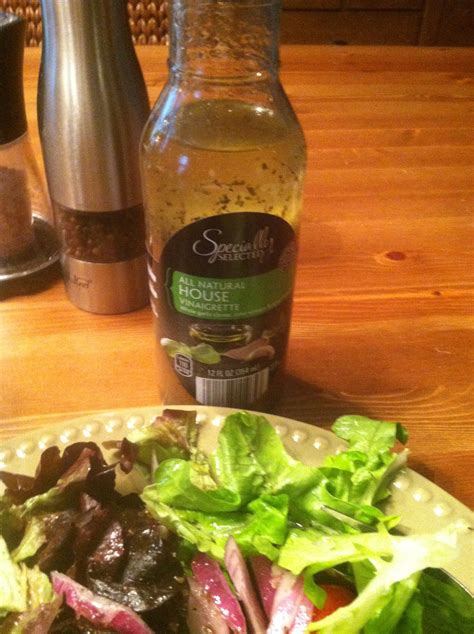 Aldi Greek salad dressing only 20 mg of sodium it's good! (With images ...