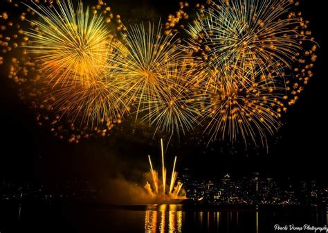 Photos: Fireworks dazzle over Western Washington on Independence Day | KOMO