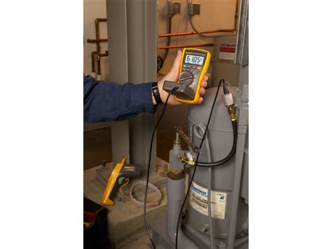 Fluke 116 HVAC Multimeter with Temperature and Microamps | TEquipment