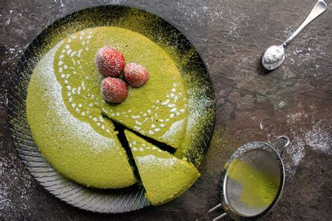 Matcha Green Tea Sponge Cake | Asian Inspirations