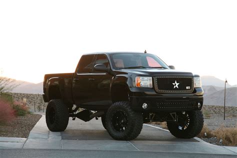 2008 Gmc Sierra Lifted best image gallery #2/15 - share and download