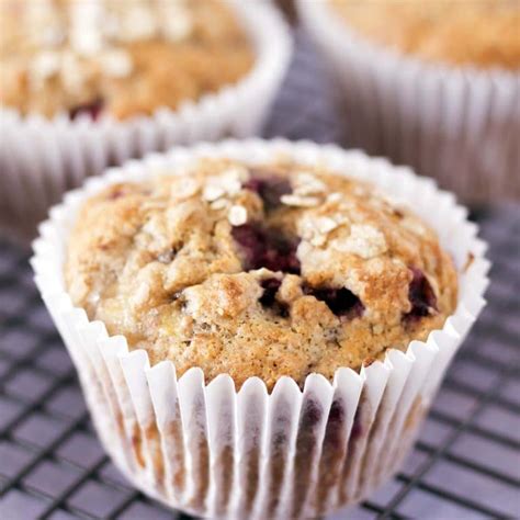 Raspberry breakfast muffins for kids - Sneaky Veg