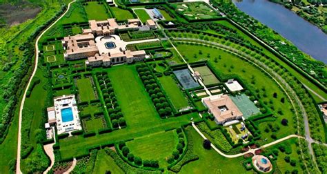 Here’s A Look At The Incredibly Luxurious Homes Of Some Of The World’s Richest People