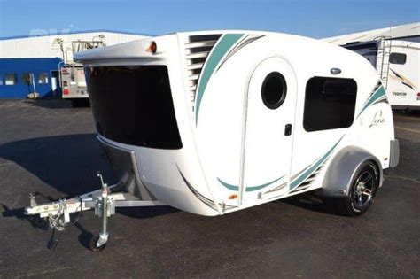 Top 11 Ultra-Lightweight Travel Trailers Under 2,000 lbs | Lightweight ...