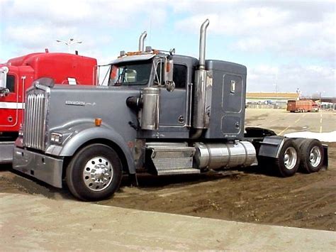 JR's 95 Kenworth W900L 48" Flat Top Sleeper Truck Kenworth W900, Kenworth Trucks, Truck And ...