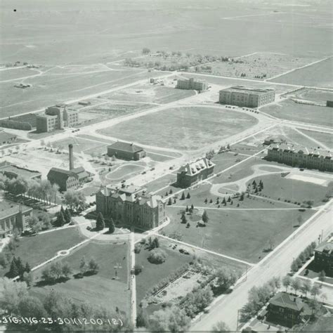 University of Wyoming: A Brief History of Campus at the American ...