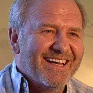 Leon Schuster - Age, Family, Bio | Famous Birthdays