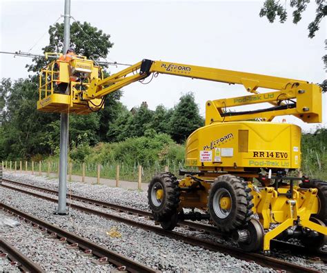 Overhead Line Equipment - Manchester Metrolink Phase 3 - Pod-Trak