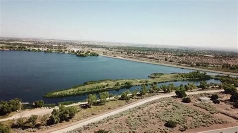 Palmdale Lake, Palmdale CA - YouTube