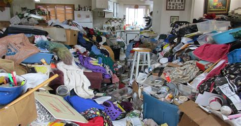 Salem experts tapped for 'Hoarders' episode